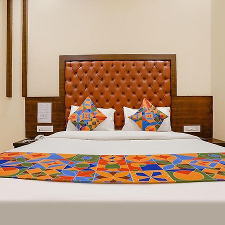 Fabhotel Vertigo Suites - Nr Bkc Mumbai Ngoại thất bức ảnh