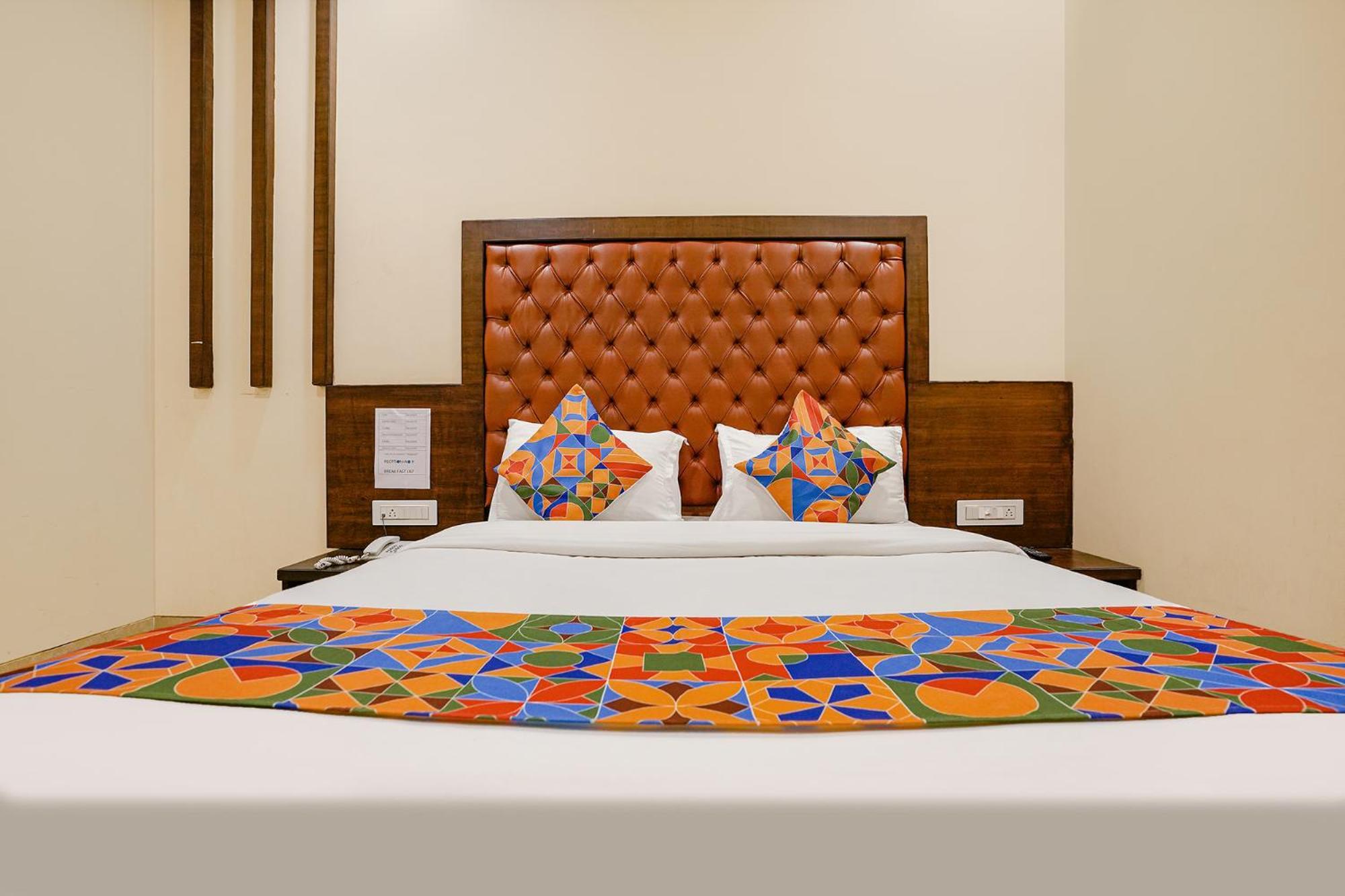 Fabhotel Vertigo Suites - Nr Bkc Mumbai Ngoại thất bức ảnh