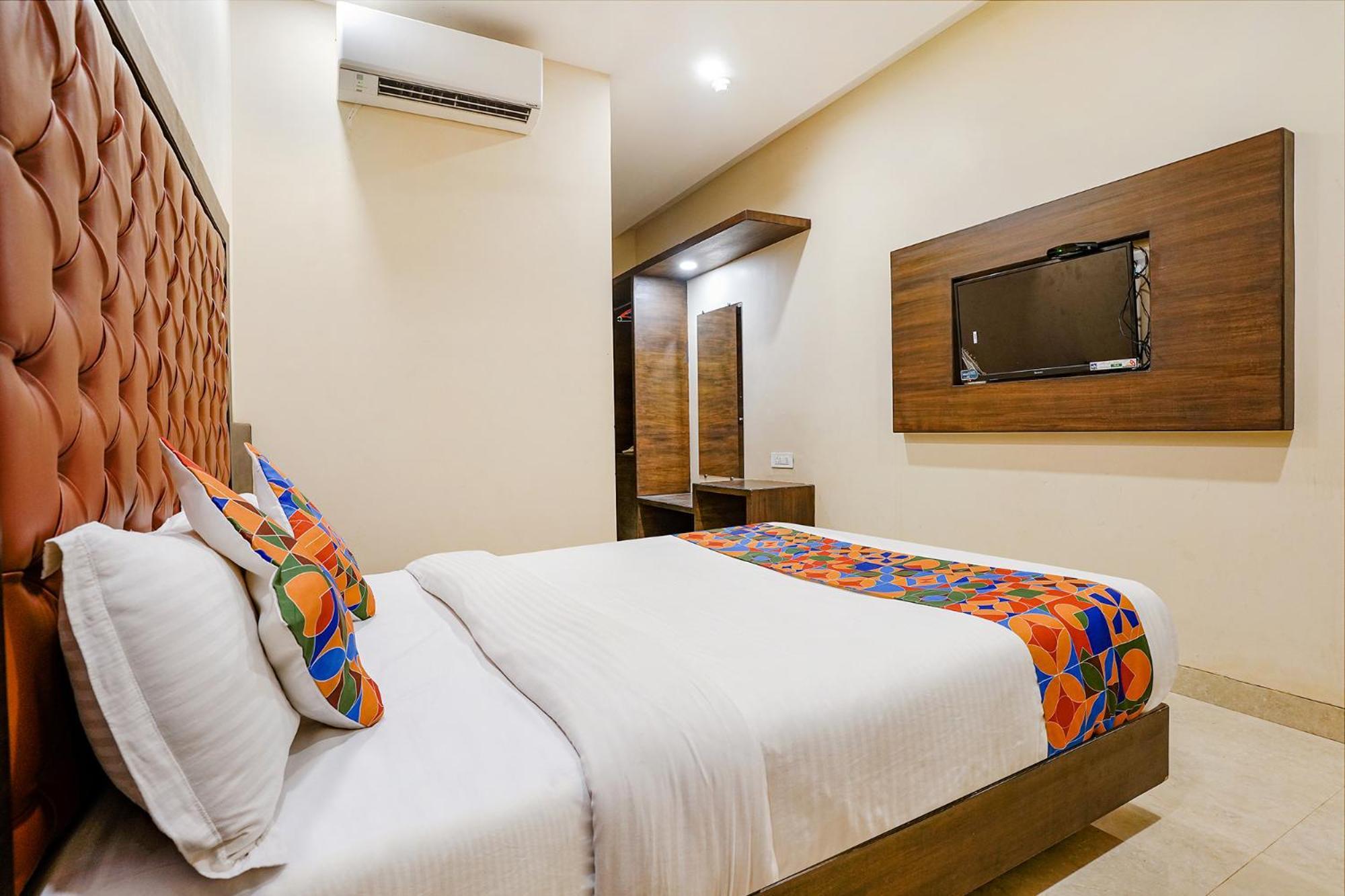 Fabhotel Vertigo Suites - Nr Bkc Mumbai Ngoại thất bức ảnh