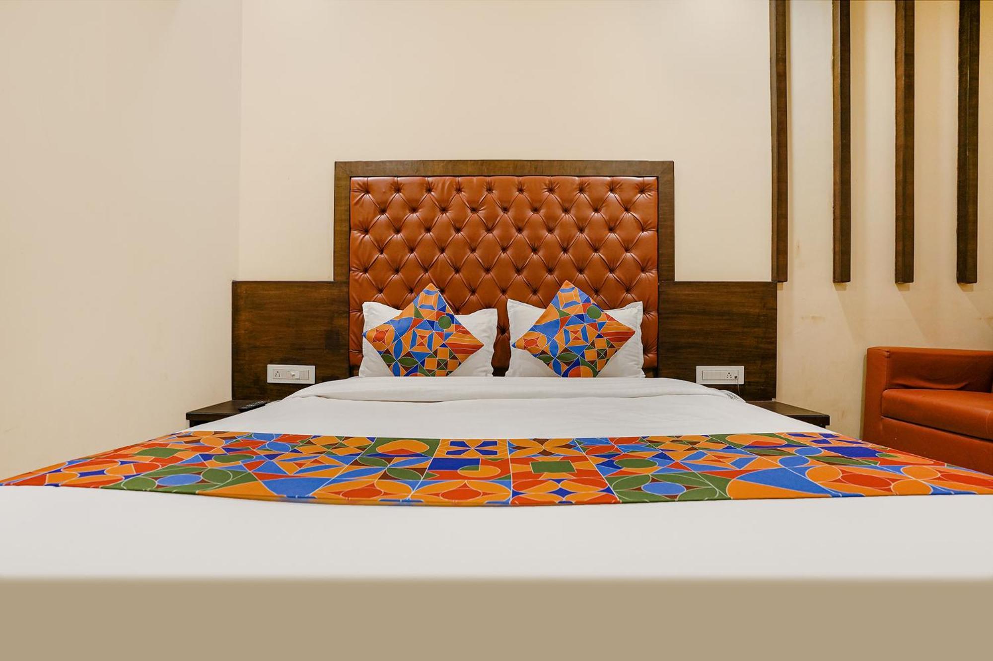 Fabhotel Vertigo Suites - Nr Bkc Mumbai Ngoại thất bức ảnh